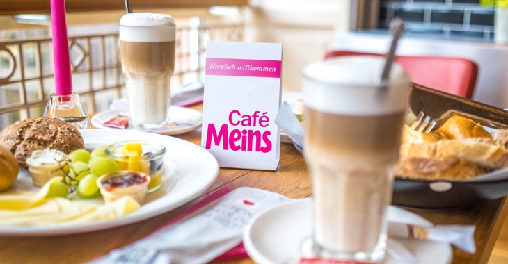 Yippie, es geht wieder los! Neue Café MEINS Brunch Termine